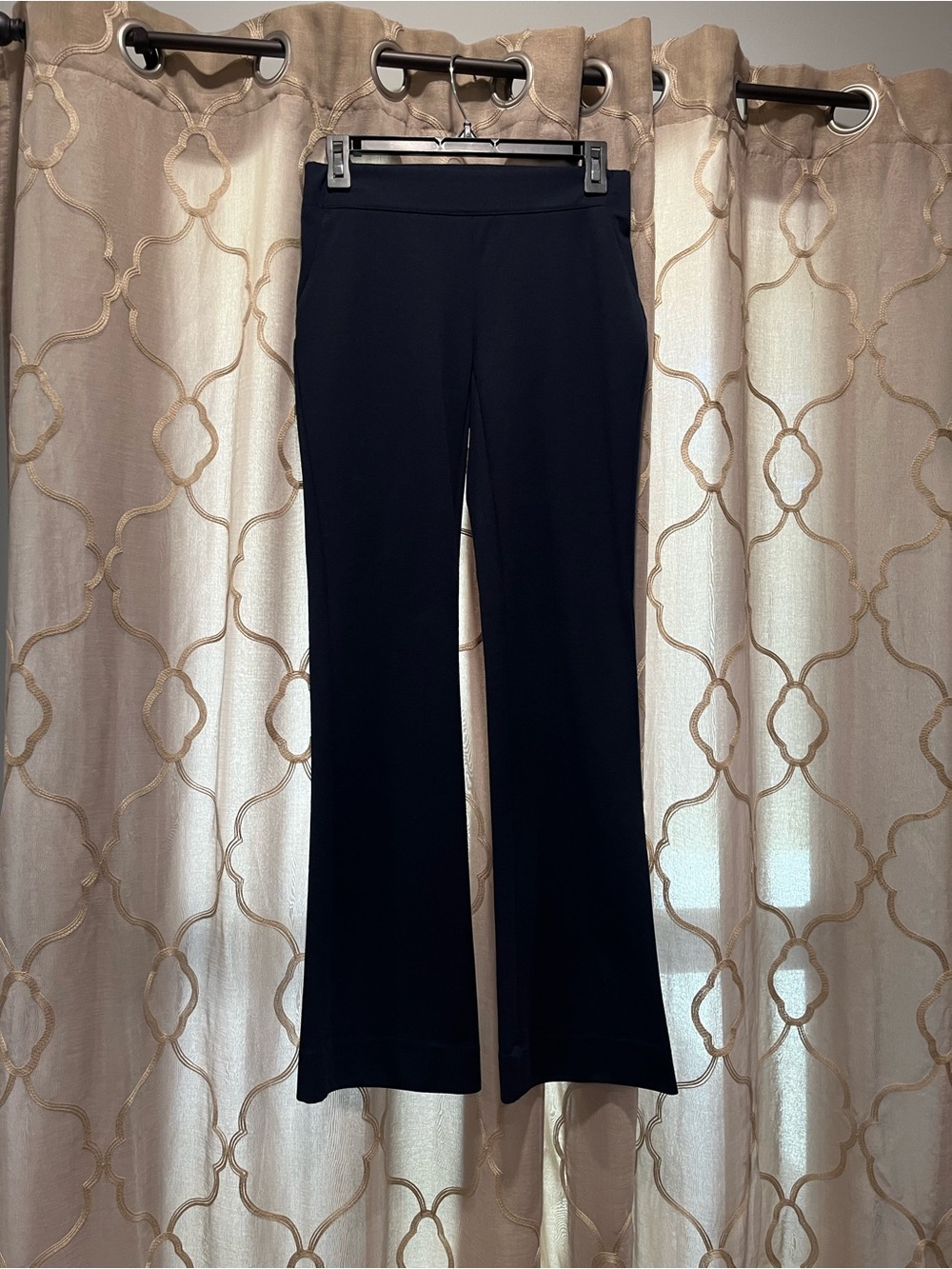 Vera Wang Black Bootcut Stretch Pants